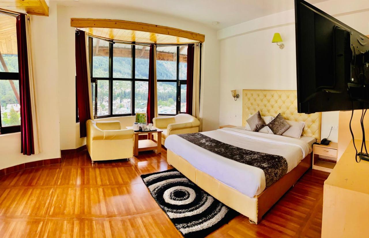 Hotel Hadimba Palace - Near Mall Road Manāli Zewnętrze zdjęcie