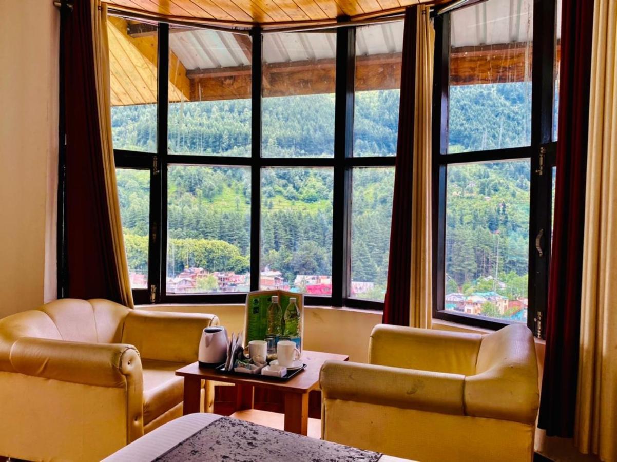 Hotel Hadimba Palace - Near Mall Road Manāli Zewnętrze zdjęcie