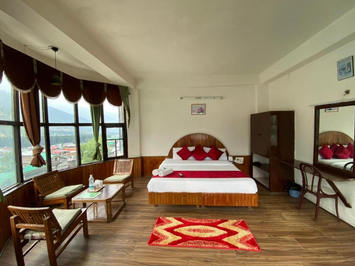 Hotel Hadimba Palace - Near Mall Road Manāli Zewnętrze zdjęcie